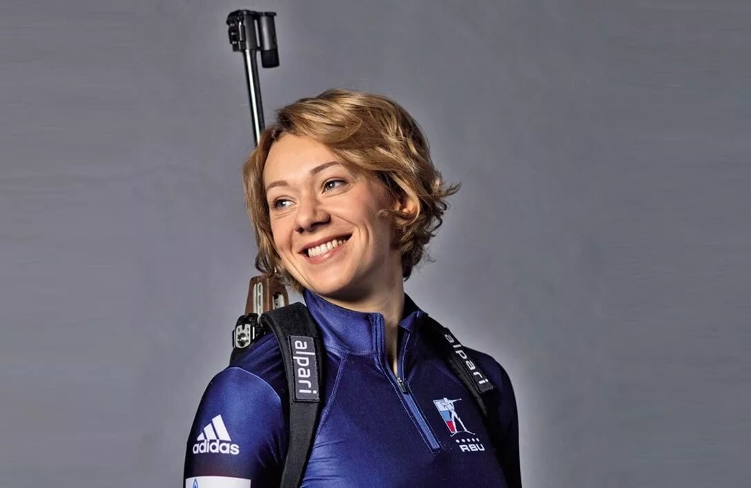 Российская "Памела Андерсон", как назвал Ольгу Зайцеву в прямом эфире "Матч ТВ" Дмитрий Губерниев