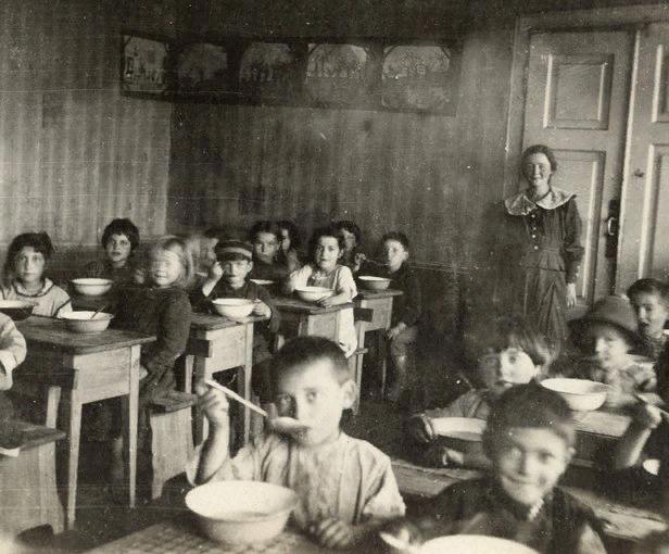Фотограф Кендель. И.  1918 г.