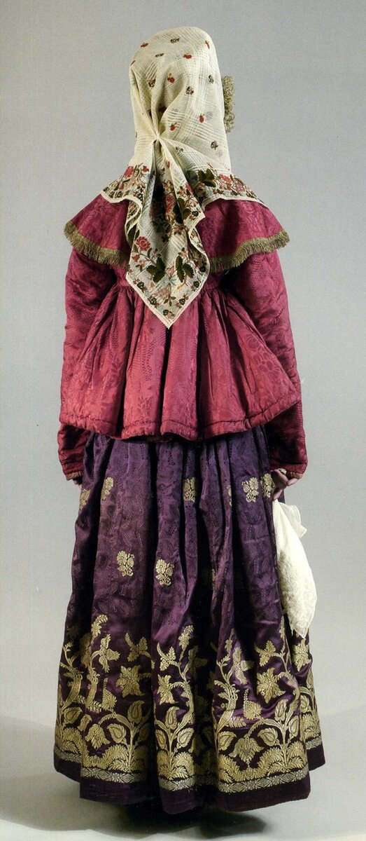 Вариант оформление баски шугая