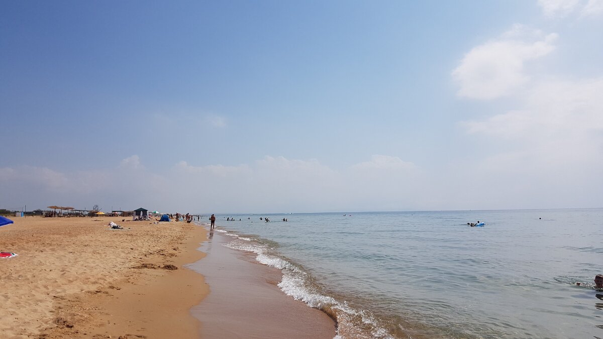 Пляж станицы Благовещенская. Фото автора.