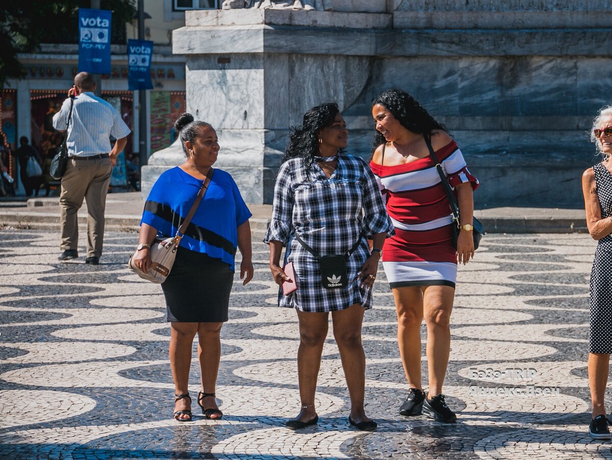 Женщины в Португалии: шикарные, курящие, татуированные и пенсионерки