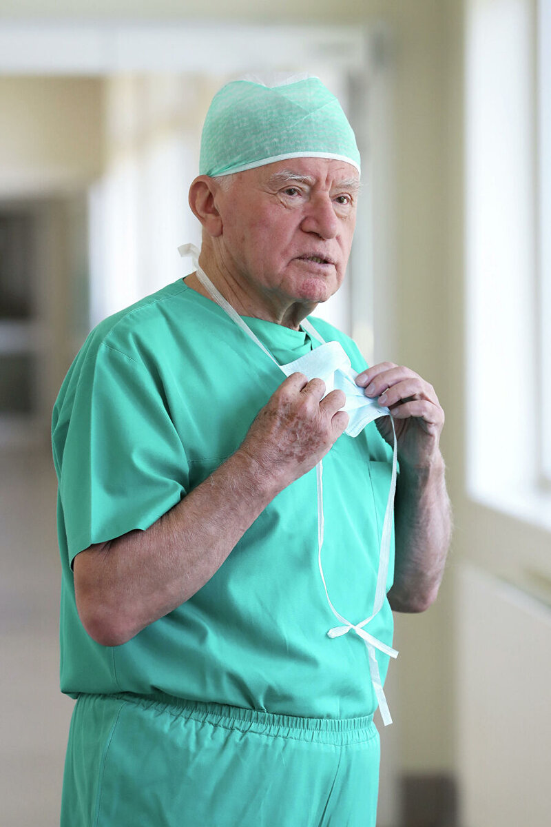 Лео Бокерия