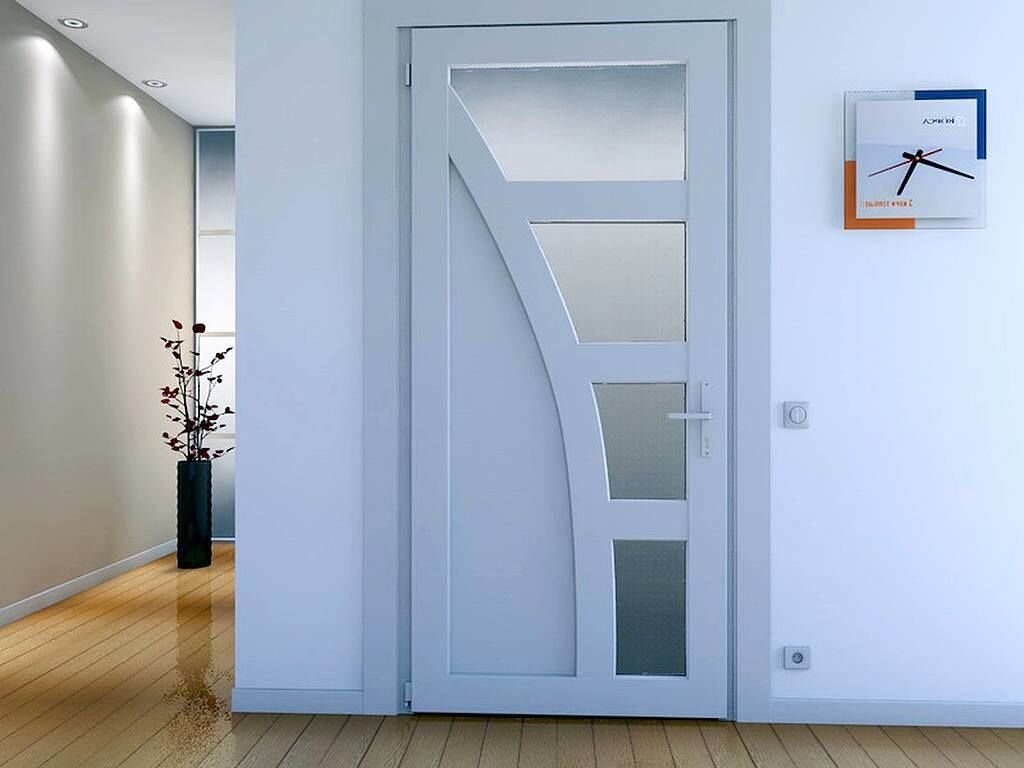 Обои в коридор, если темные двери в квартире: фото реального интерьера