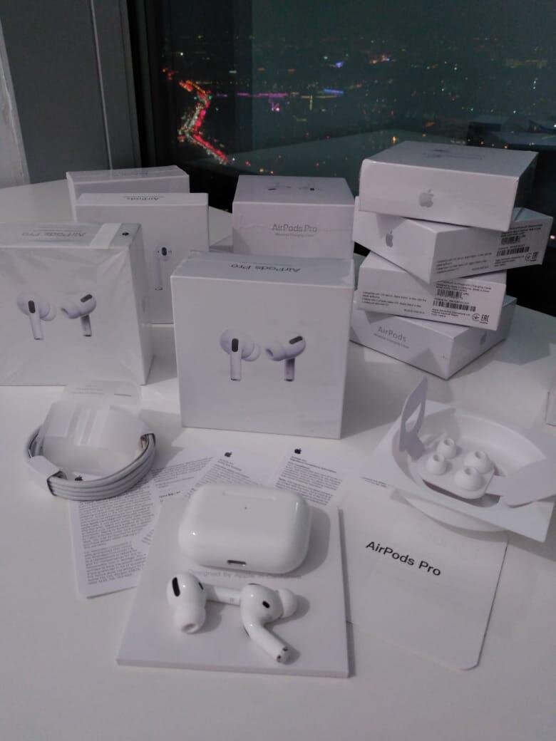 Реплика AirPods Pro, ничем по звуку и качеству не отличается от оригинала. 