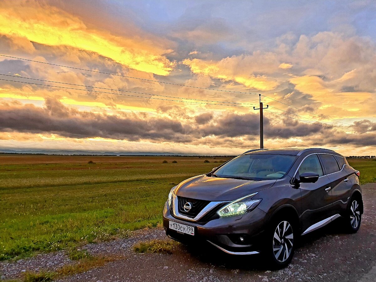 Nissan Murano z51 back