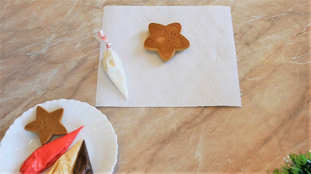 Готовим пряник к глазурованию