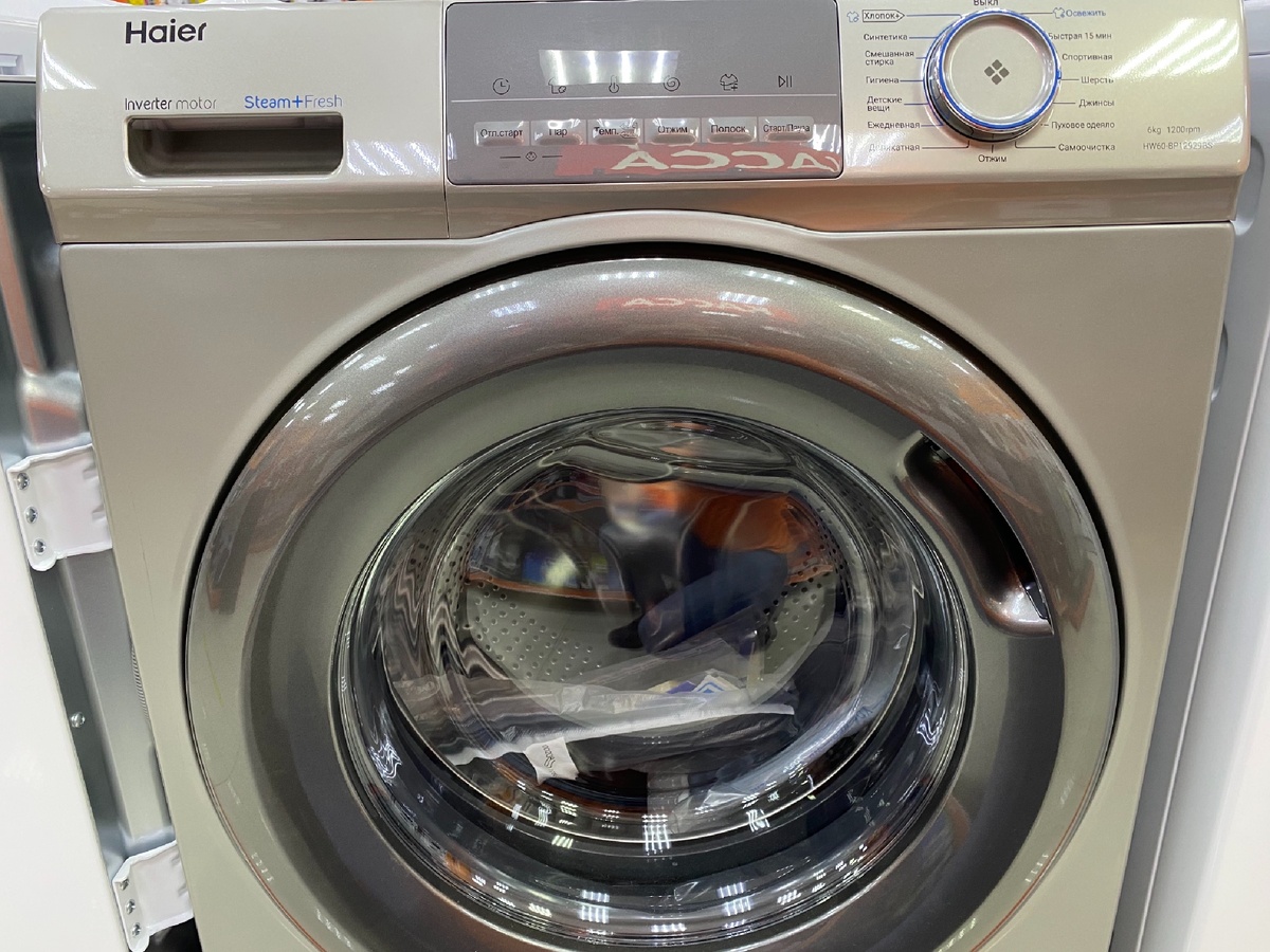 Дверца открывается на себя