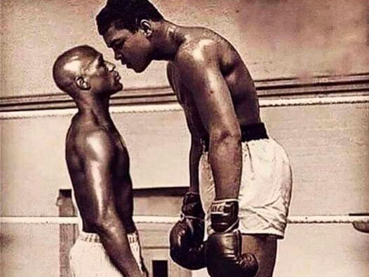 Muhammad Ali vs Floyd Mayweather