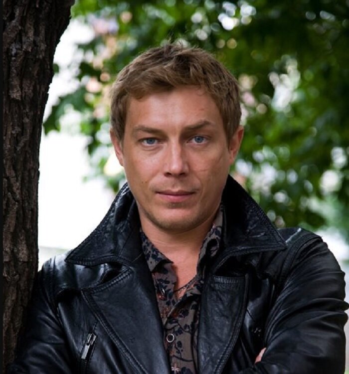 александр сергеевич бухаров актер. фото александр бухаров актер. бухаров актер волкодав. актер бухаров биография. александр бухаров актер волкодав.