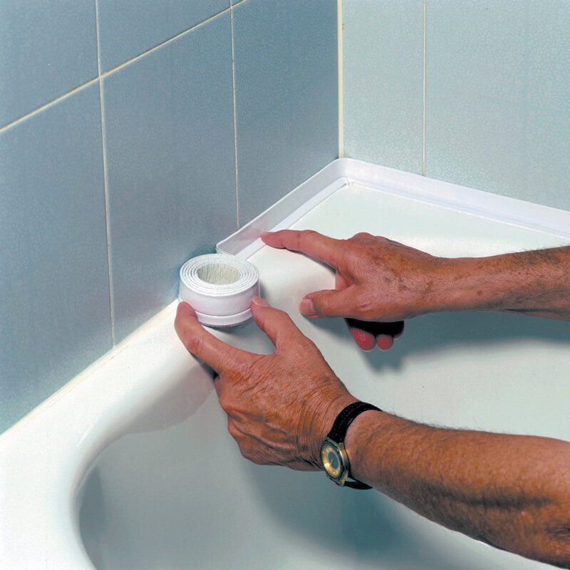 Виды и монтаж плинтусов для ванной | WikiHome