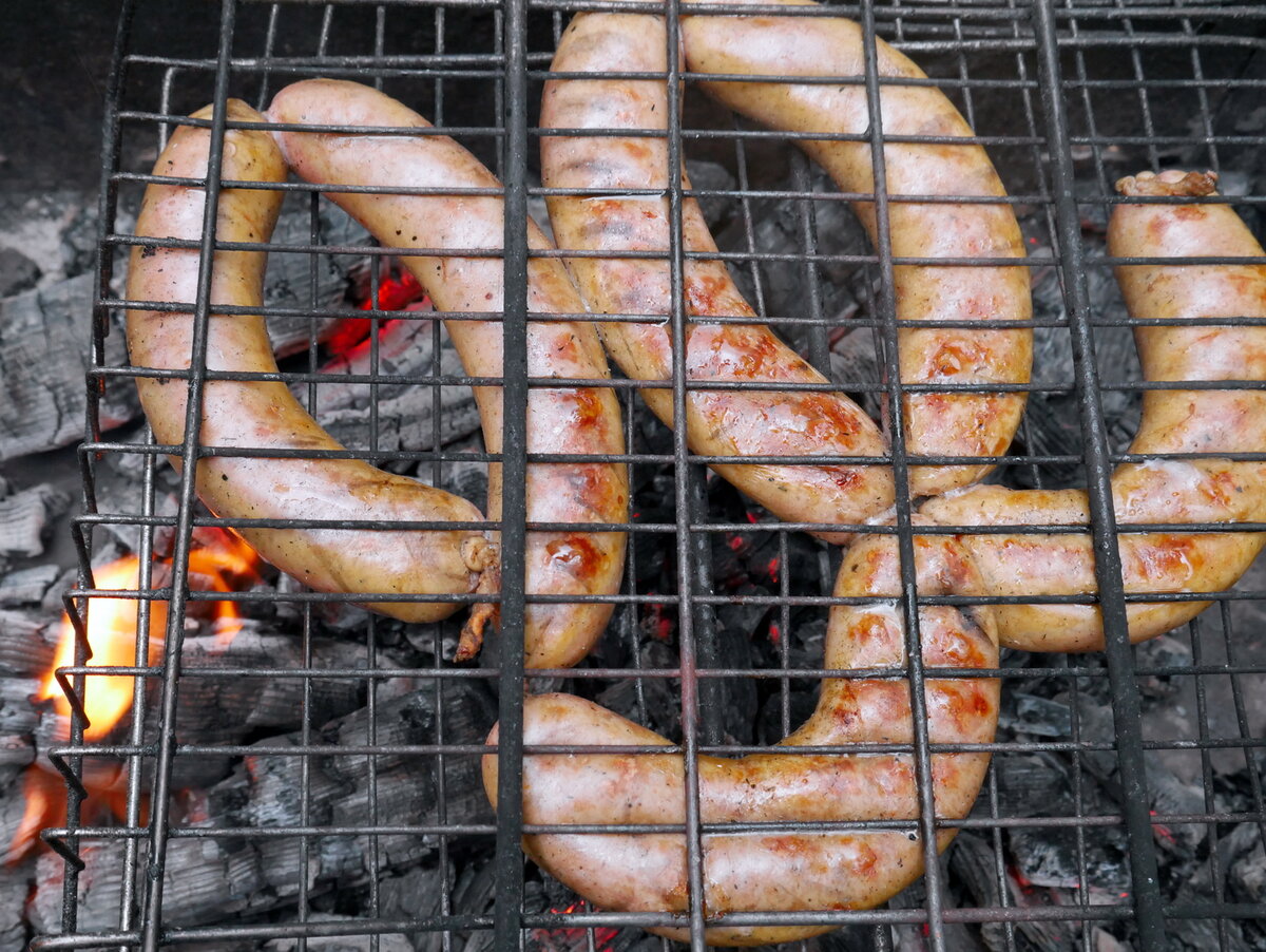 На углях, по-моему, самый вкусный вариант.