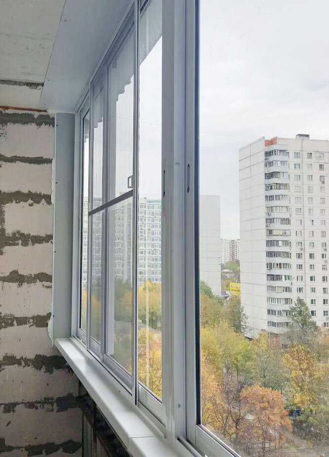 Холодное остекление балкона из алюминиевого профиля Provedal. Фото из архива компании "Окна Stars" Добавьте описание
