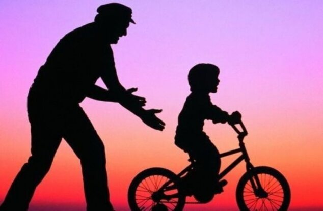 Инфантилизму - нет, самостоятельности - да