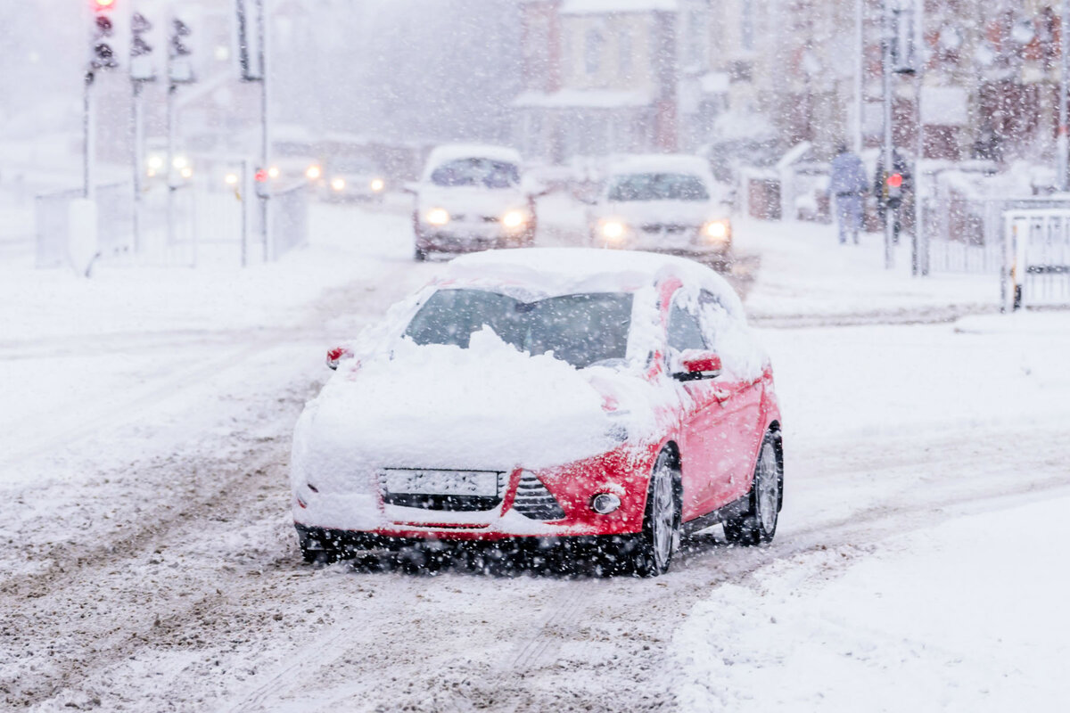 Штрафы водителям «сугробов». /Фото: motoringresearch.com