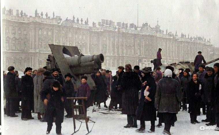 Блокада снята! Цветные снимки Ленинграда в 1944 году | Now&Then Russia ...