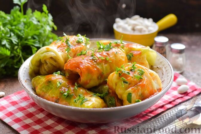 Голубцы с капустой нутом красной фасолью. Постные голубцы с гречкой и зелёным горошком. Голубцы с чечевицей. Голубцы по-турецки улиткой. Голубцы с фасолью.