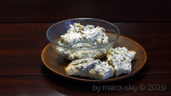 Паста из морской капусты для бутербродов.