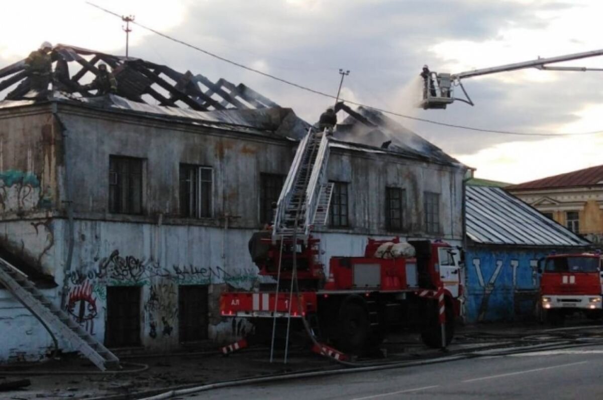    Старинный особняк сгорел в центре Екатеринбурга