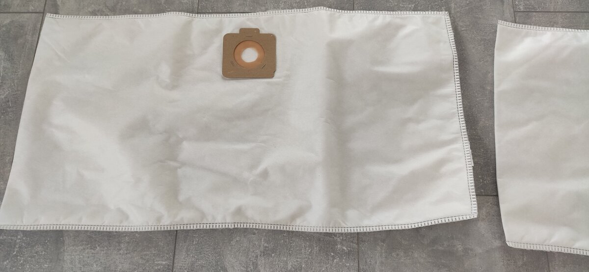 Одноразовый мешок для мусора.