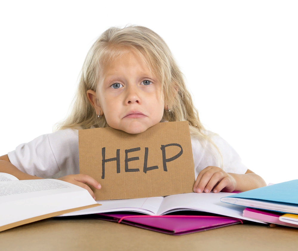 Хочу попросить помочь. "Дети и стресс". Ребенок с домашкой. Ребенок учит. Дети учатся.