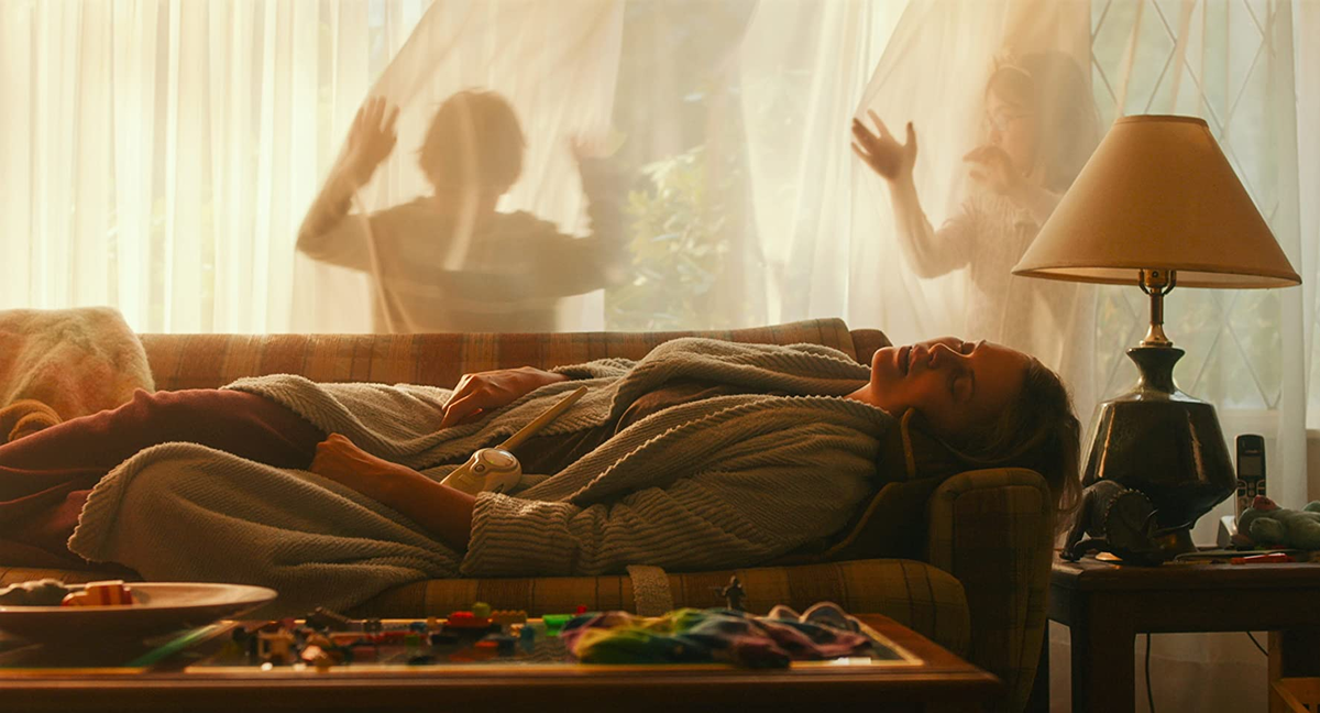 Кадр из фильма, источник: imdb.com. Режиссер: Джейсон Райтман. Оператор: Эрик Стилберг. Производство: Bron Studios, Creative Wealth Media Finance, Denver and Delilah Productions, Right Way Productions. Прокат: Парадиз
