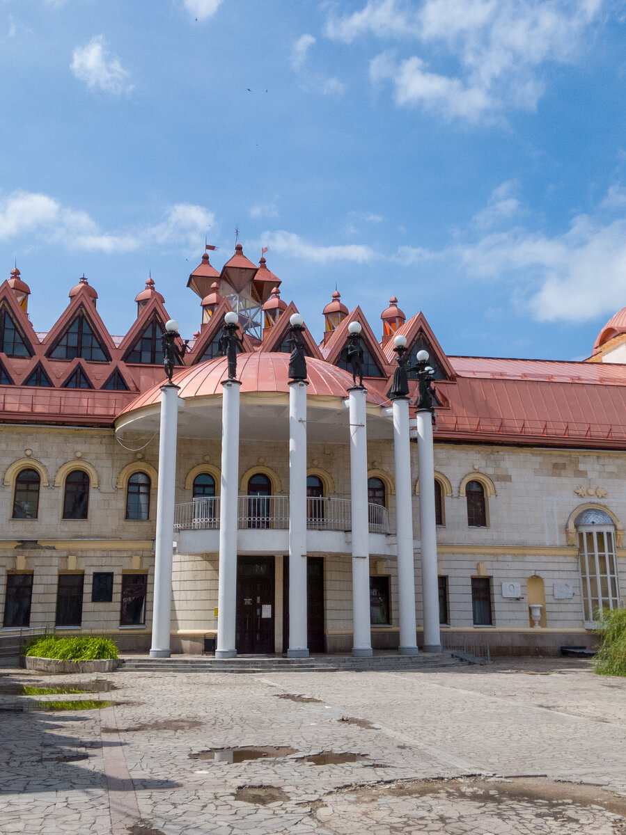 Театр кукол "Шут"