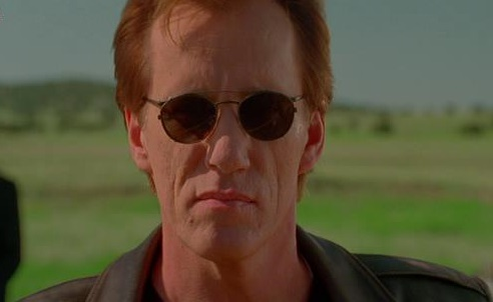 кадр из фильма "Вампиры"