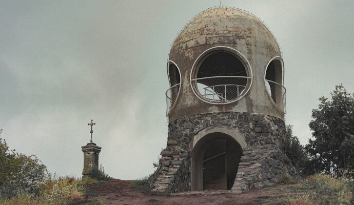 Через Pastevní vrch также проходит учебная тропа, поэтому не стесняйтесь совмещать посещение Руженки с познавательным туром.