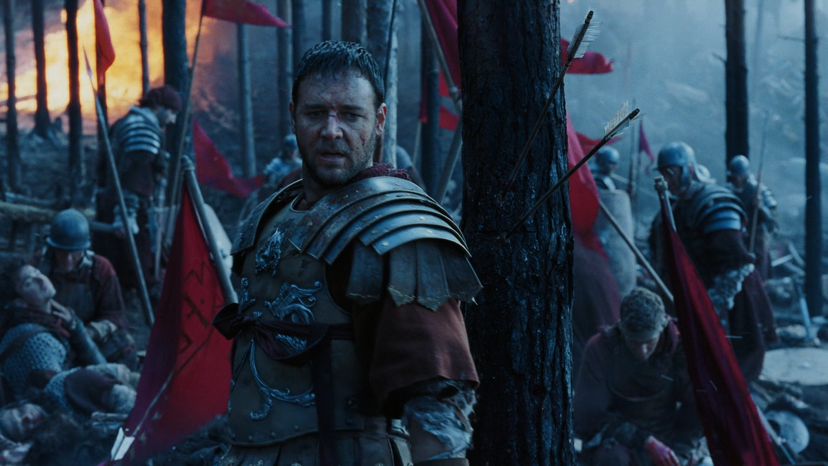 Кадр из «Гладиатора». Зачем римляне пошли в этот тёмный лес?