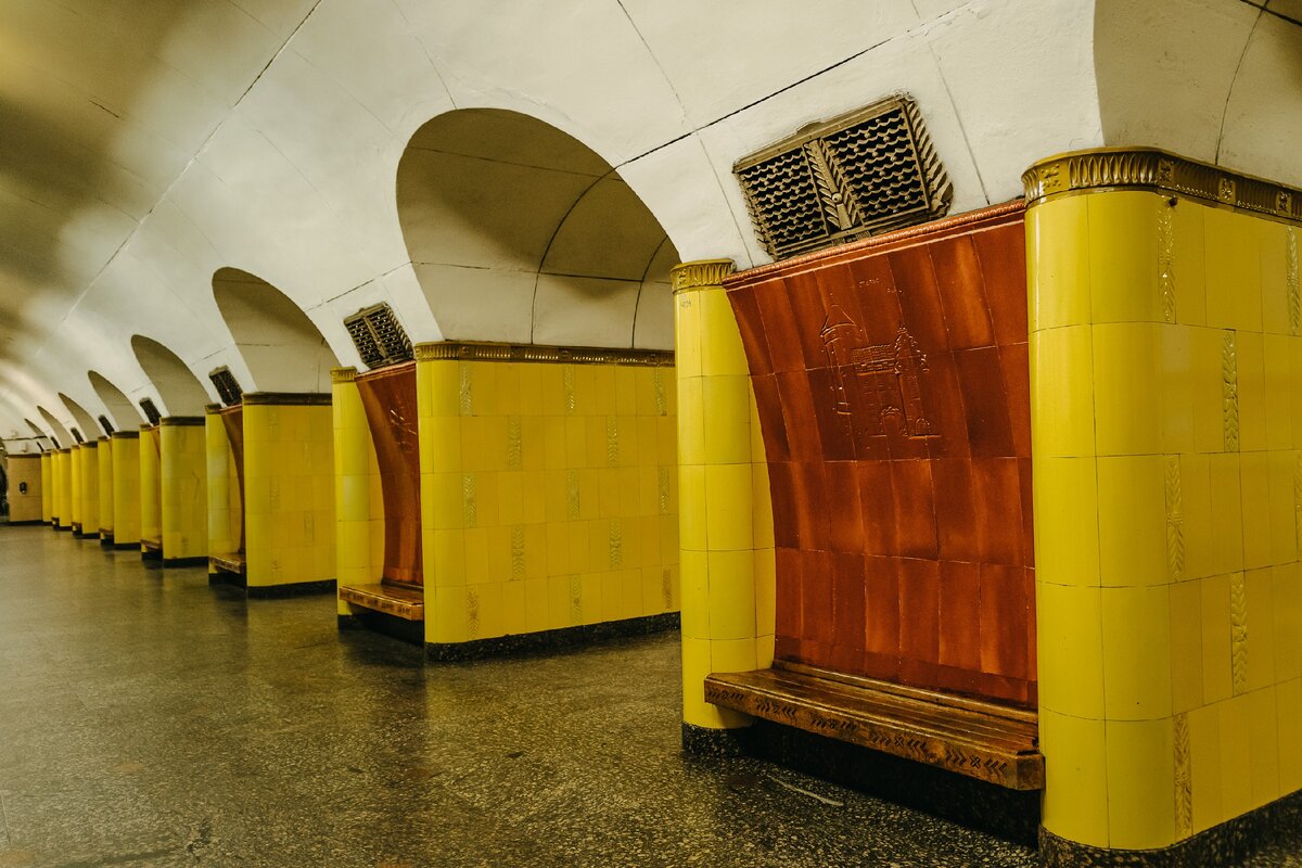Метро рижская
