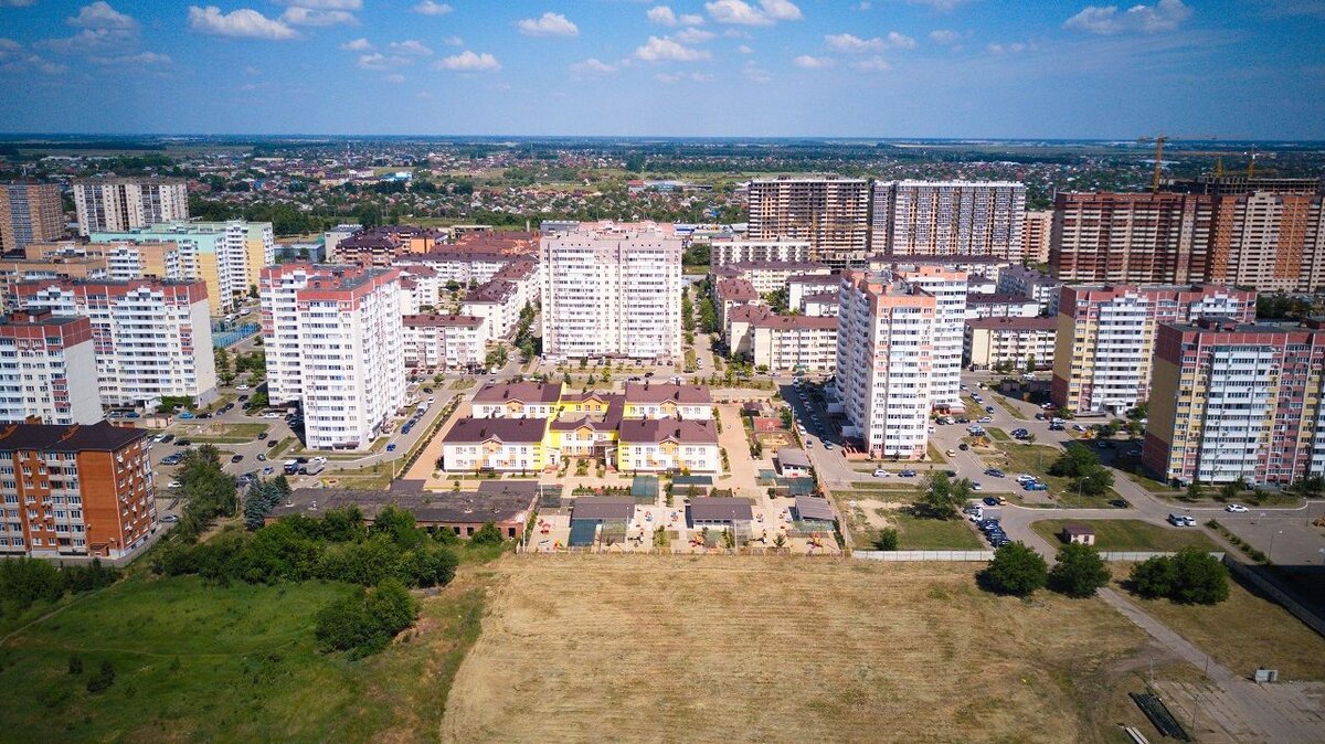 ЖК Молодежный. Листай влево.