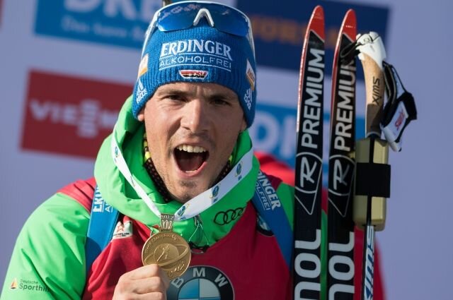 Победа на масс-старт на  Чемпионате мира по биатлону,завершившемся в Хохфильцене(Австрия)