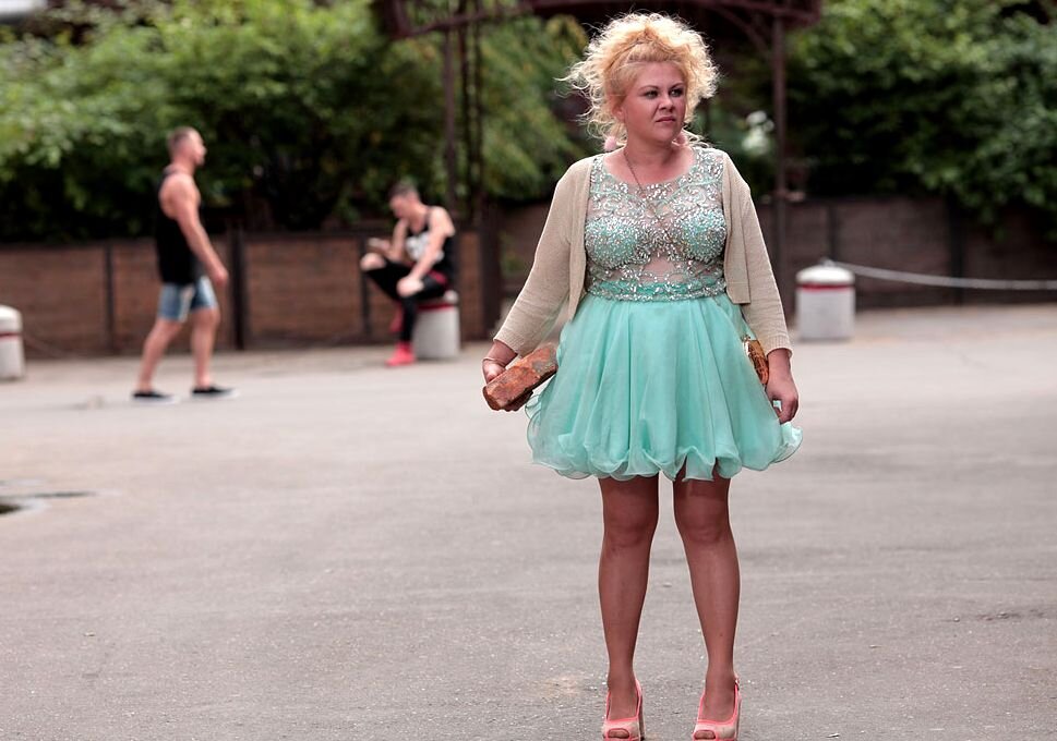 В фильме "Ну здравствуй, Оксана Соколова"