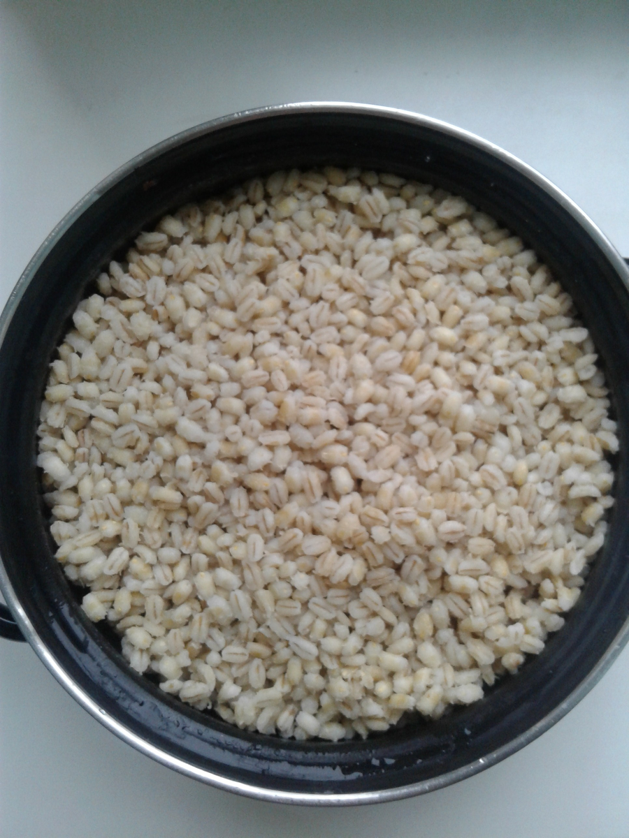 здесь где-то 450 грамм, т.е. полпачки