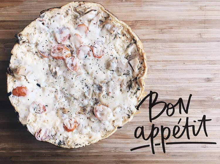 Омлет с нампиньонами