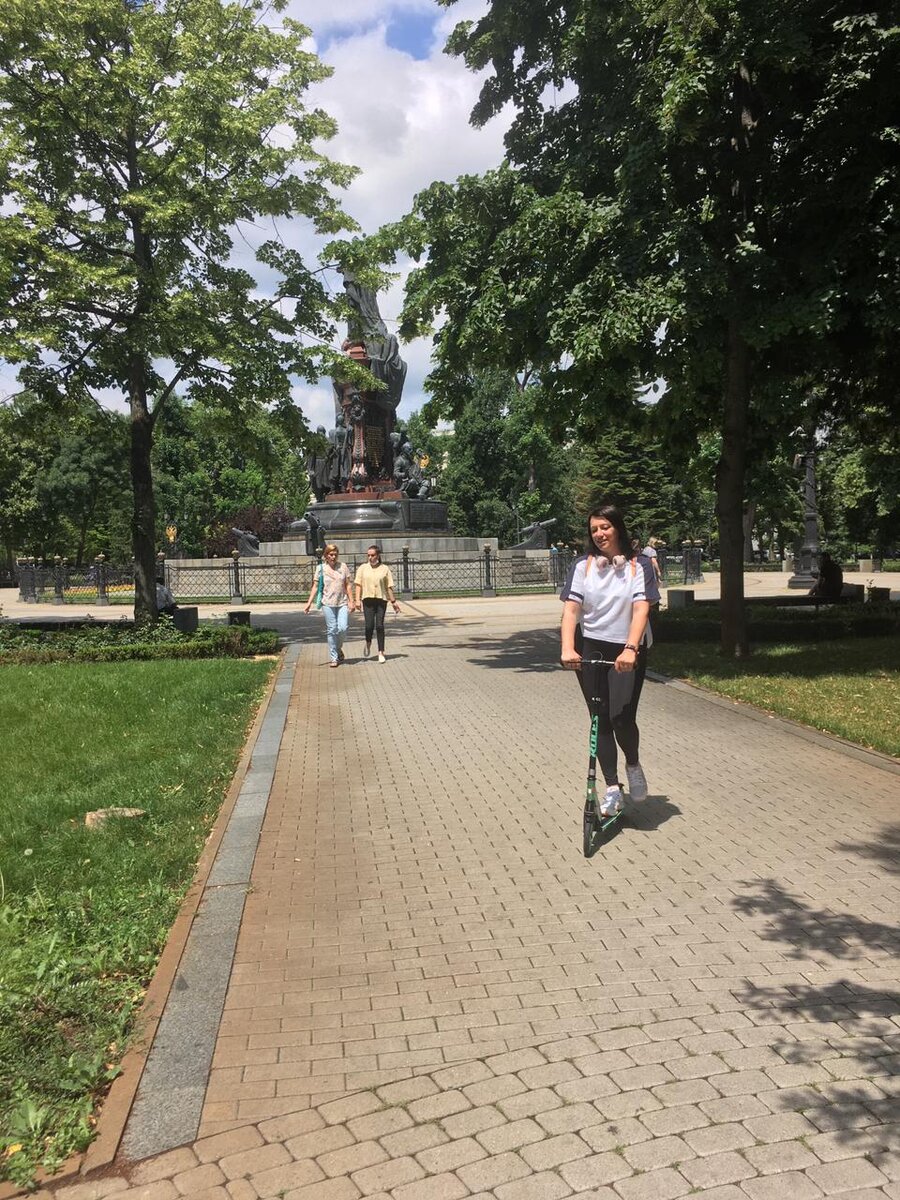 Путешествие на самокатах по Золотому кольцу России 