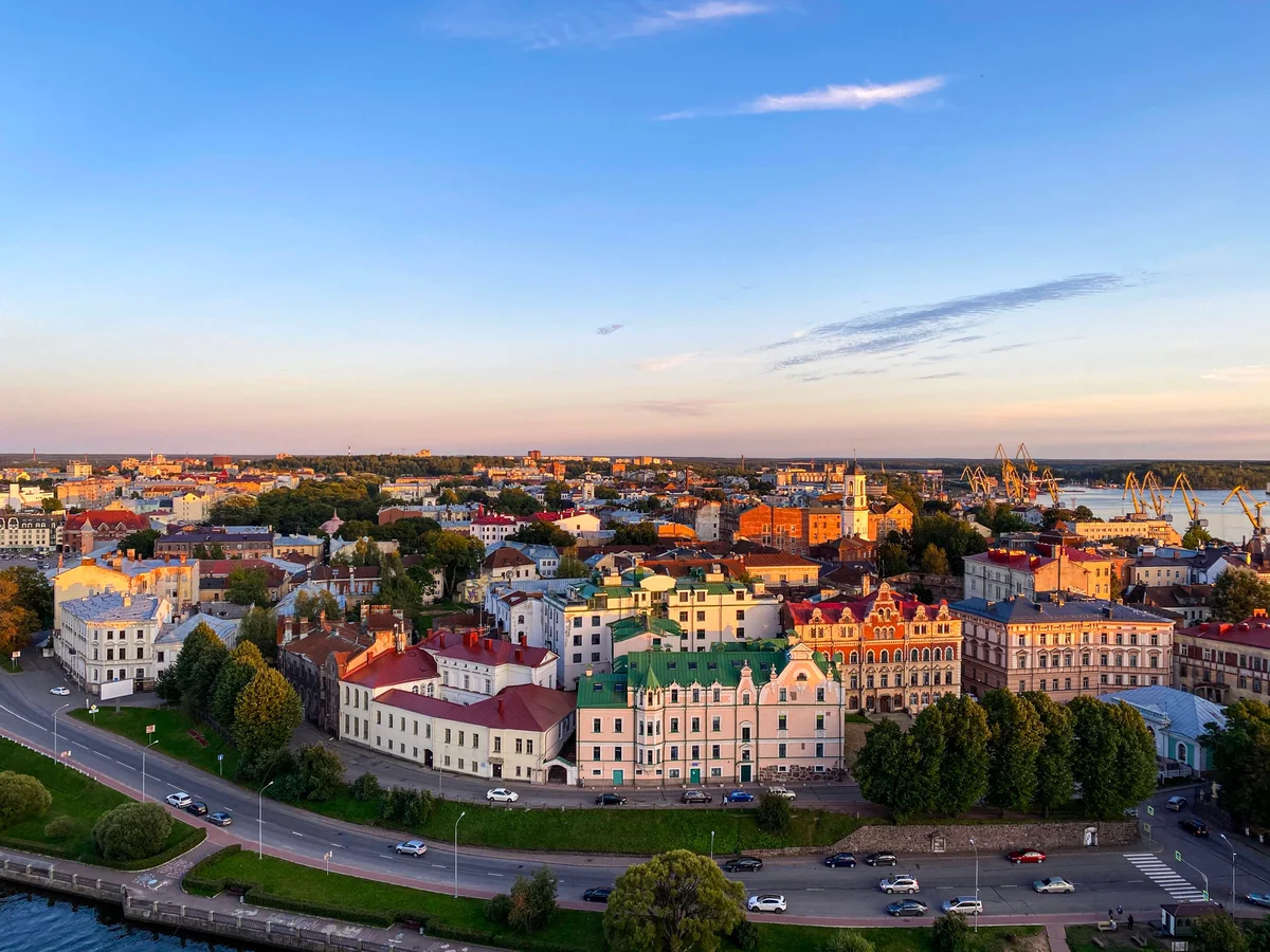 Самые красивые пригороды Петербурга: топ-10 для идеальных выходных ...