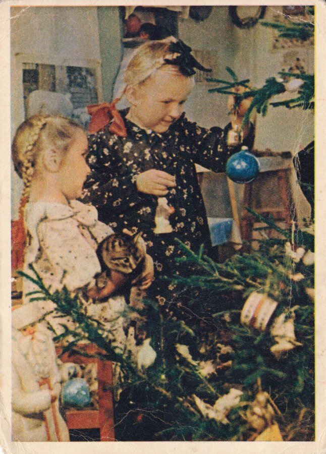 Советская новогодняя открытка. Фото из открытых источников