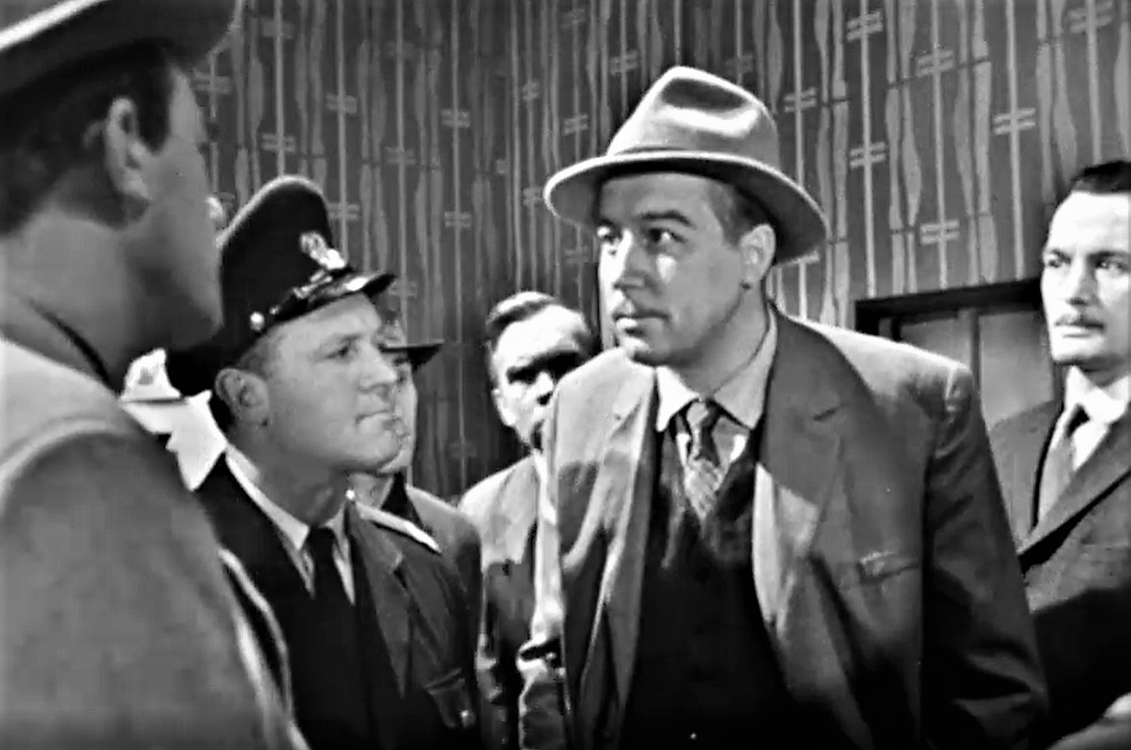 Кадр из телеспектакля "Соучастие в убийстве" (1964)