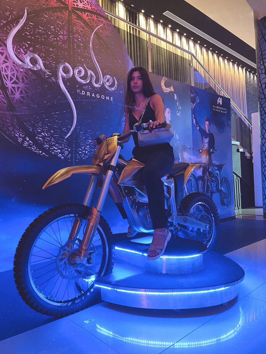 Фотозона La Perle, Дубай