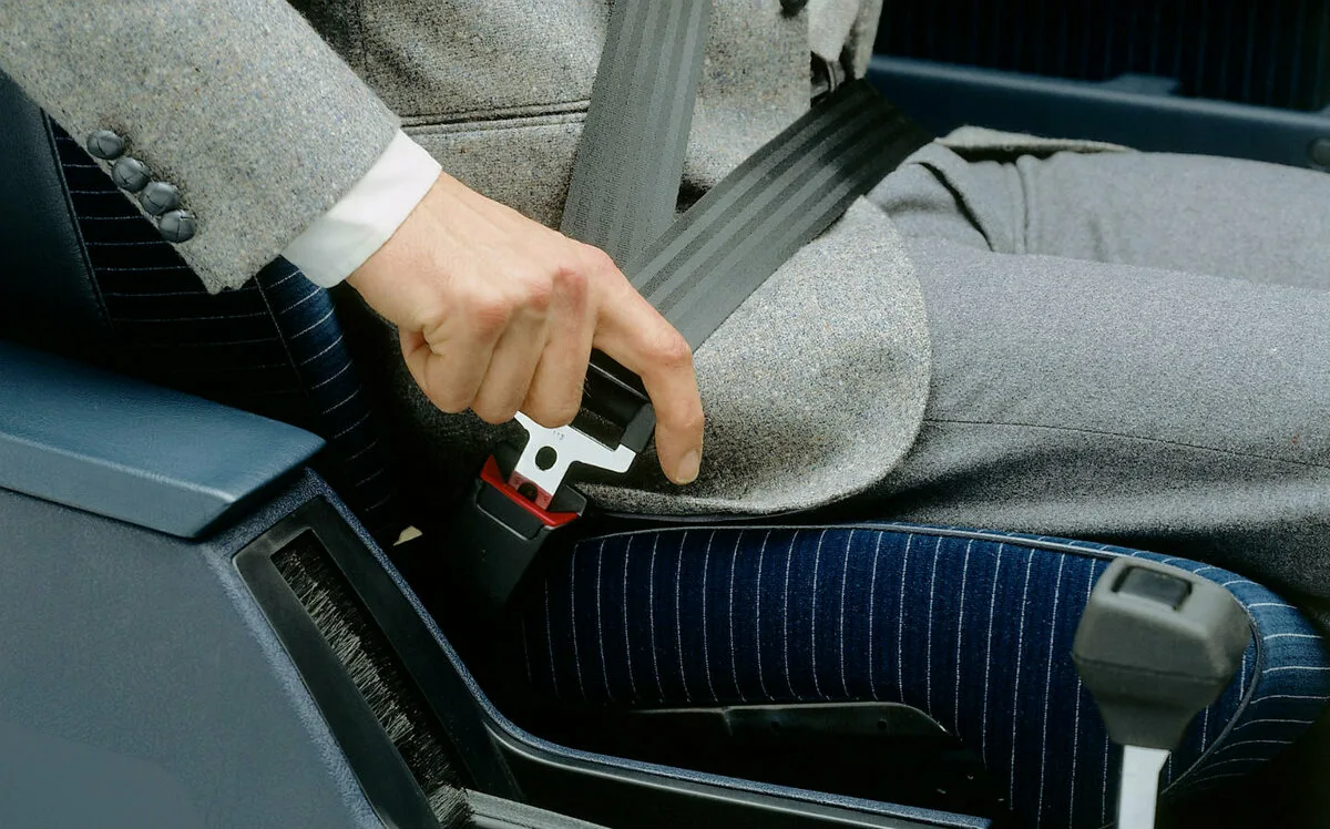 Volvo Seat Belt