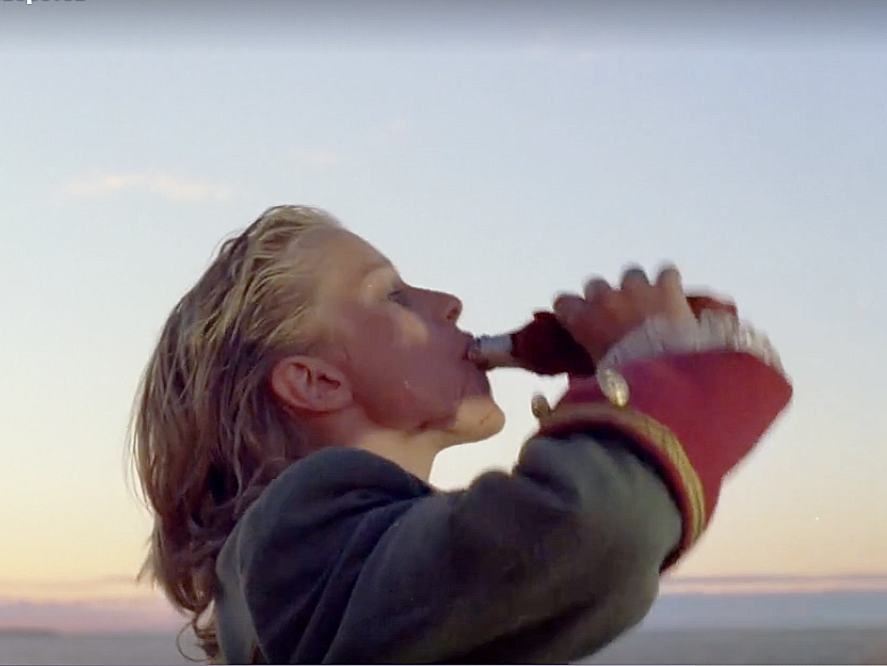 Кадр из фильма "Тайны дворцовых переворотов. Падение Голиафа" (2001 г., реж. С. Дружинина)  