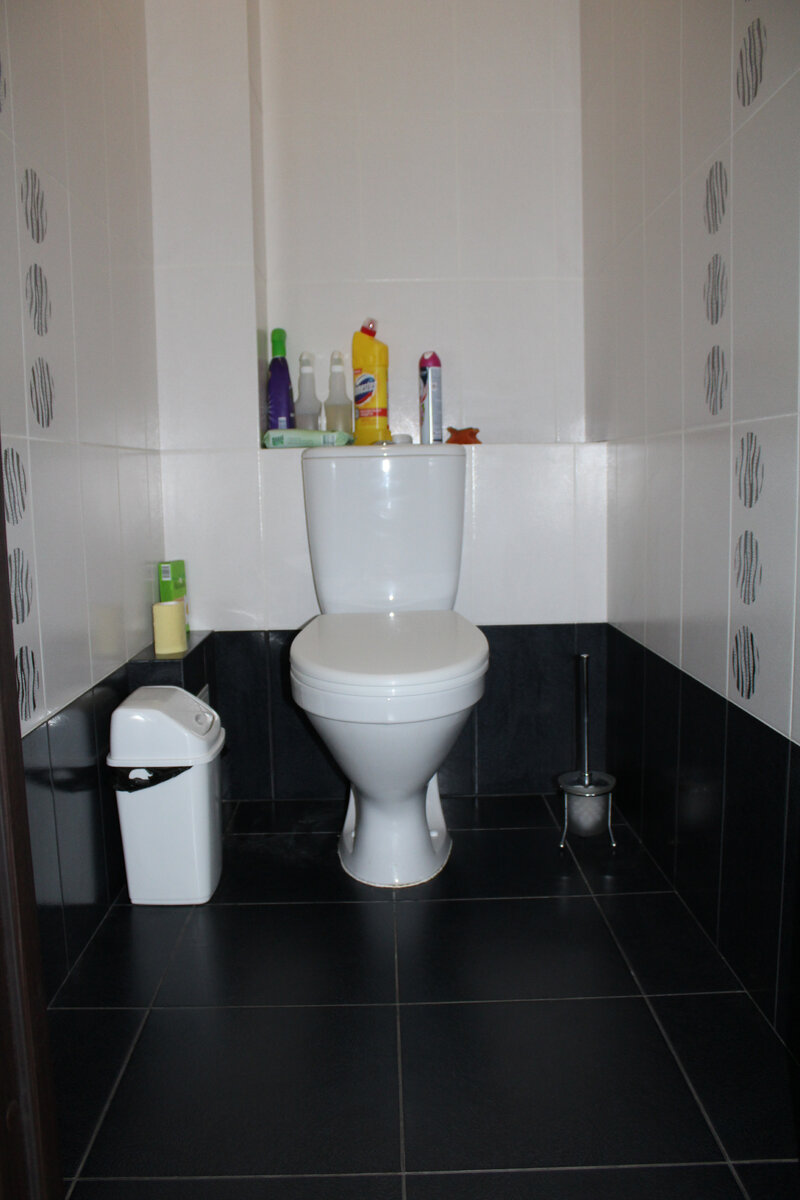 Туалет в нашей первой квартире