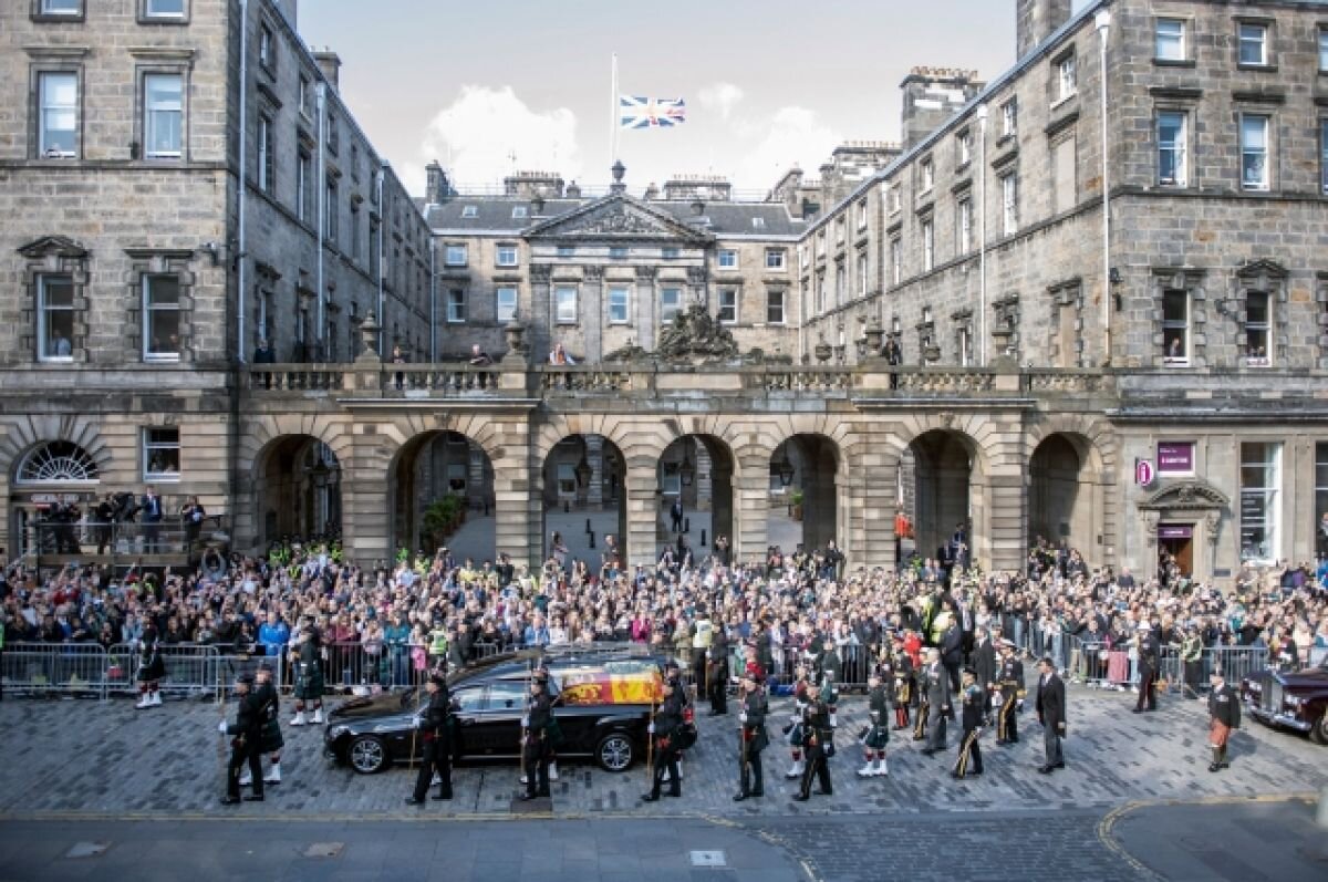   В Эдинбурге проходит прощание с Елизаветой II