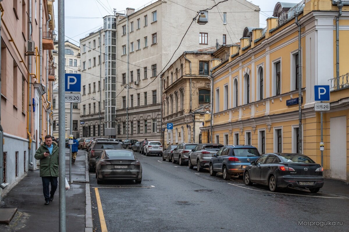 Поварская слобода и окрестности: прогулка по сырой ноябрьской Москве |  Моспрогулка | Дзен