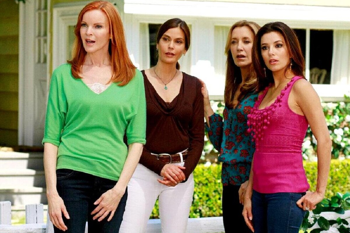 Jane hainsworth отчаянные домохозяйки. Отчаянные домохозяйки сестра линетт. Почему отчаянные домохозяйки. Кайла отчаянные домохозяйки актриса. Почему отчаянные домохозяйки.