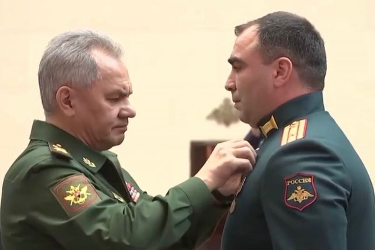    Герой РФ Энвер Набиев рассказал о подлой тактике украинской снайперши