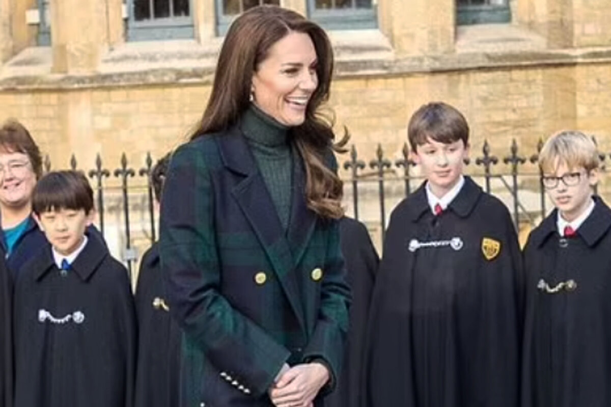     «Грациозная и очень худая!»: Кейт Миддлтон в стильном образе с лопатой поразила фанатов