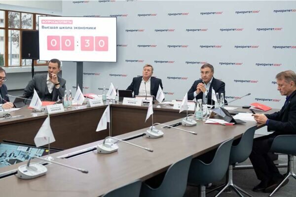    Фото: пресс-служба Минобрнауки РФ