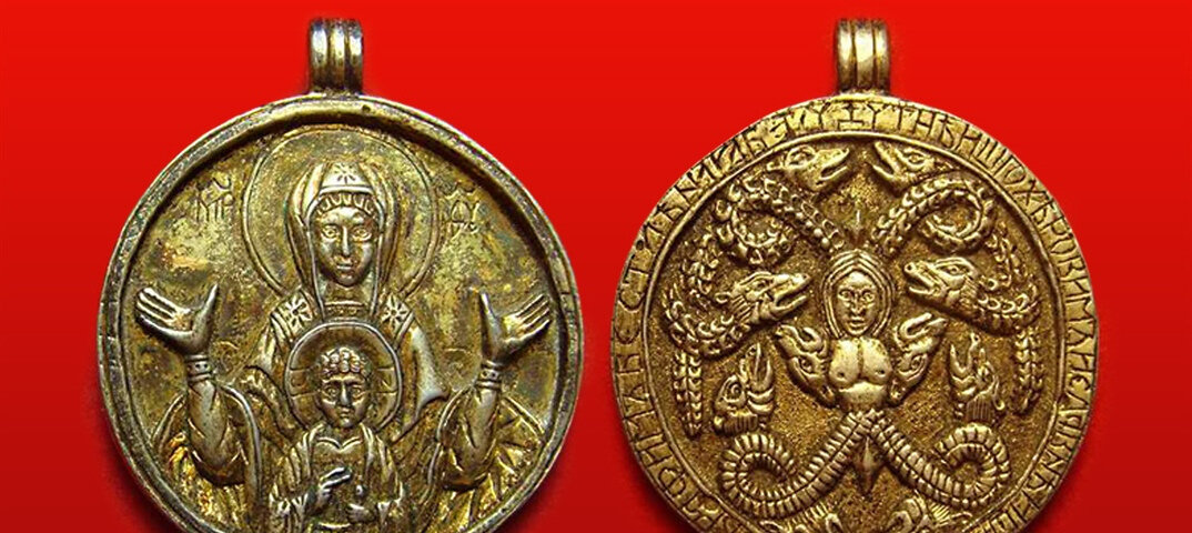 картинка из открытых источников. обратите внимание что там где икона не чего не написано а там где дракон есть надпись.